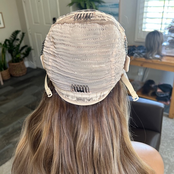 Custom Color Lacetop Wig - Picture 12 of 13